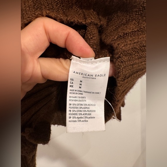 American Eagle Brown Cardigan Sweater Medium - Picture 4 of 5